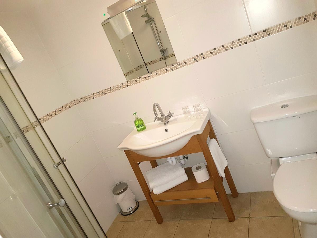 Bed and Breakfast Belfast House Кукстаун Экстерьер фото